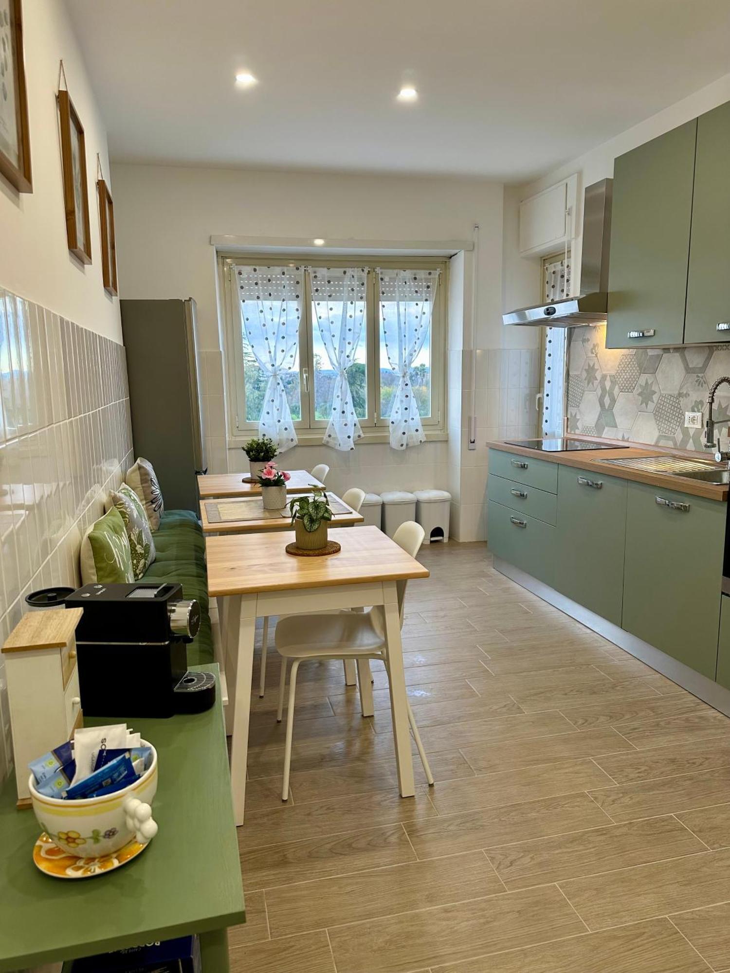 Monti Tiburtini Roma Guest House Zewnętrze zdjęcie